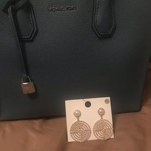 Forever21 Circle Earrings💕